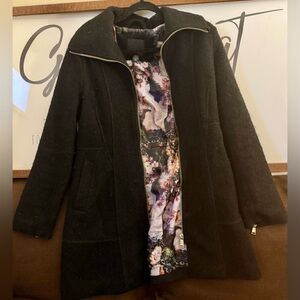 Amisu Black Teddy Jacket with Floral Lining